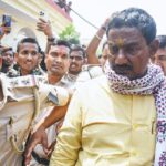 बिहार राजनीति: जदयू कार्यालय में अब नीतीश के साथ नजर आएंगे मोदी, NDA एकता का साफ संकेत